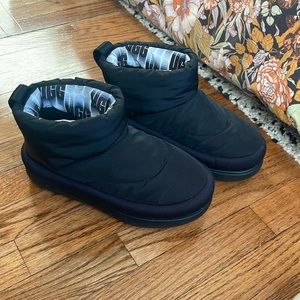 Puffer Style Ugg Boots Classic Maxi Mini